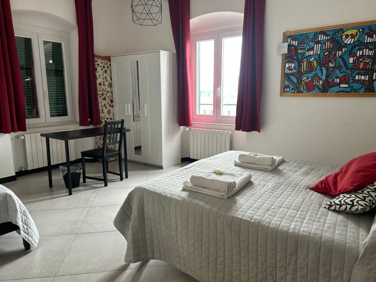 Casa Dei Nonni Panzió Genova Kültér fotó